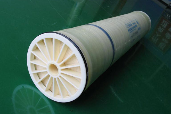 什么是反滲透膜的產(chǎn)水量與回收率？